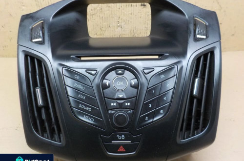 FORD FOCUS MK3 PANEL RADIA KRATKA ŚRODKOWA