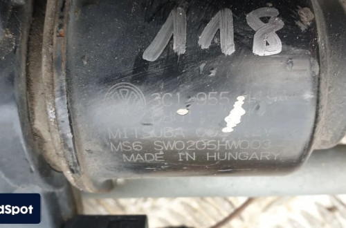 VW PASSAT B6 MECHANIZM SILNICZEK WYCIERACZEK PRZÓD 3C1955023E 3C1955119A