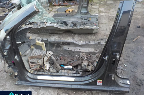 SKODA SUPERB II PODŁUŻNICA ĆWIARTKA LEWY PRZÓD