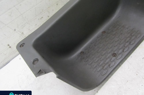 iveco daily 06->2.3 hpi stopień prawy  przód