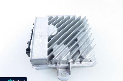 WZMACNIACZ RENAULT ESPACE V (JR_) 280630850R