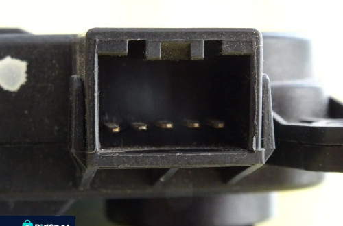 SILNICZEK NAWIEWU NAGRZEWNICY HYUNDAI VELOSTER, H40073-0880 NR674