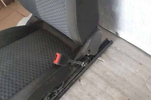 FOTEL PRAWY PASAŻERA OPEL ASTRA K 5