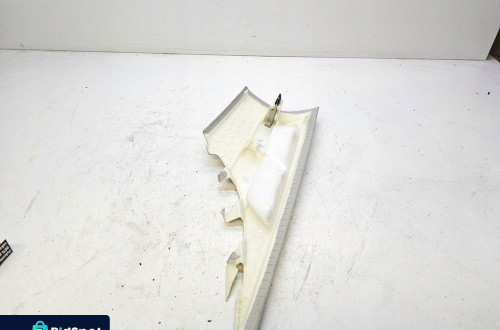 OSŁONA SŁUPKA LEWY TYŁ AUDI A3 8V SEDAN 8V5867245