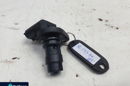 Volvo XC90 2.5 T turbo CZUJNIK POŁOŻENIA WAŁKA 8627354