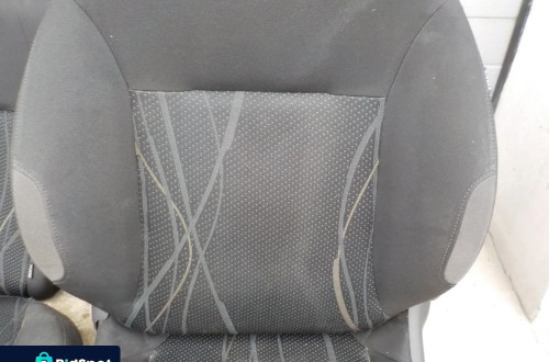 PEUGEOT 208 3D FOTELE KANAPA KPL PASY TYŁ