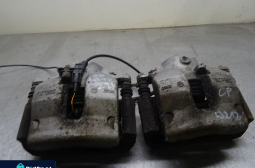 MERCEDES W212 LIFT 09-16 2.2CDI SEDAN ZACISK HAMULCOWY PRZÓD LEWY PRAWY