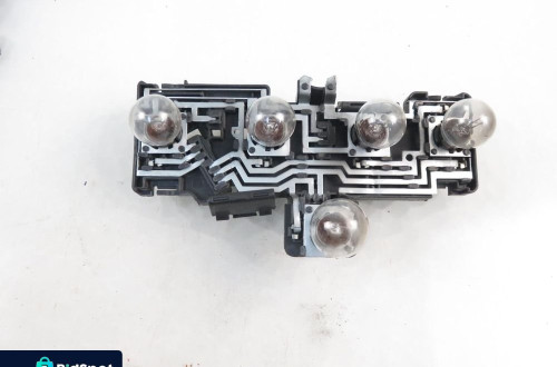 WKŁAD LAMPY LEWY TYŁ VW PASSAT B5 FL 3B9945257B