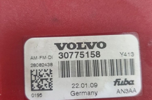 VOLVO XC60 WZMACNIACZ ANTENOWY 30775158