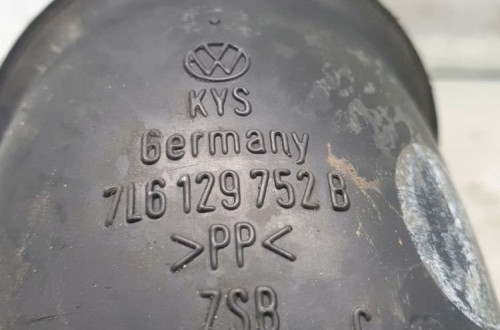 7L6129752B RURA POWIETRZA SSĄCA VW AUDI Q7 3.0 TDI