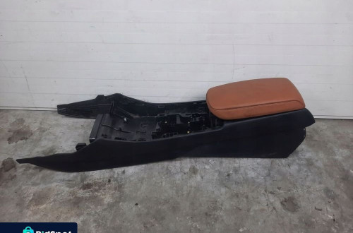 BMW X3 F25 X4 F26 konsola tunel podłokietnik