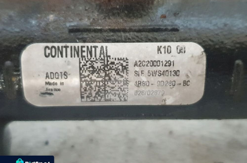 LISTWA WTRYSKOWA 4R8Q9D280BC JAGUAR XF 2.7