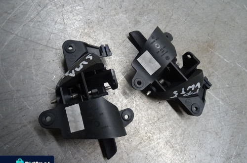 VW TRANSPORTER T5 1.9 TDI KLAMKA WEWNĘTRZNA LEWA PRAWA 7H0837617