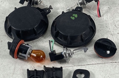 KIA CEED II 2 DEKIELEK KOSTKA ŻARÓWKA OPRAWKA MOCOWANIE UCHWYT 92102-A2220