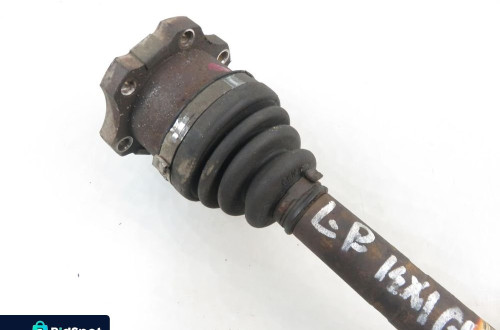 PÓŁOŚ LEWA PRZEDNIA FIAT PUNTO II 1.3 JTD 16V 46307687