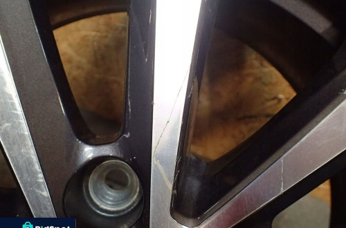 FELGA ALUMINIOWA RENAULT 16" 5X114,3 6,5J