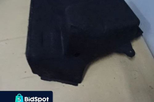 BOCZKI PODŁOGA BAGAŻNIKA SEAT IBIZA III NR78