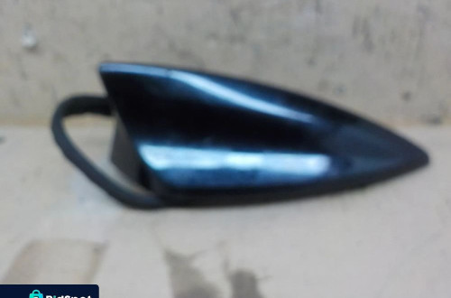 OPEL GRANDLAND X ANTENA DACHOWA