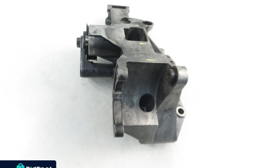 ŁAPA ALTERNATORA VW PASSAT B5 FL 1.9 TDI  AVF 038903143AE