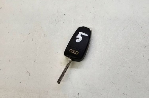 KLUCZYK PILOT SCYZORYK AUDI A6 C6 Q7 4F0837220AK 5