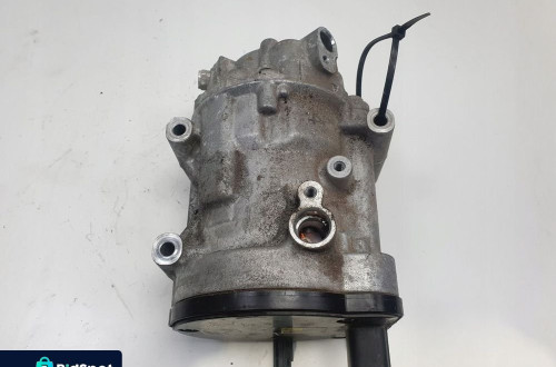 Toyota RAV4 V SPRĘŻARKA KLIMATYZACJI kompresor 042400-1200