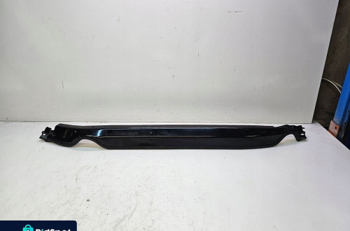 RYNNA PODSZYBIA AUDI A3 8V 8V0819142