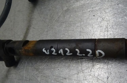 MERCEDES W212 LIFT 09-16 2.2CDI SEDAN WTRYSK WTRYSKIWACZ 228354010