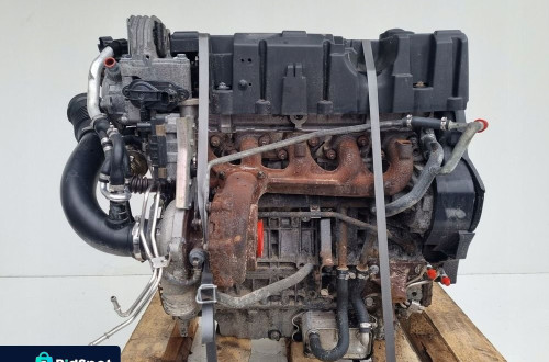SILNIK Volvo S60 2.4 D5 185KM pali D5244T D5244T4