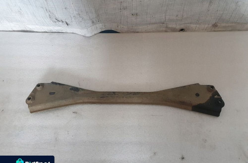 VOLVO XC60 V60 BELKA WSPORNIK SANEK