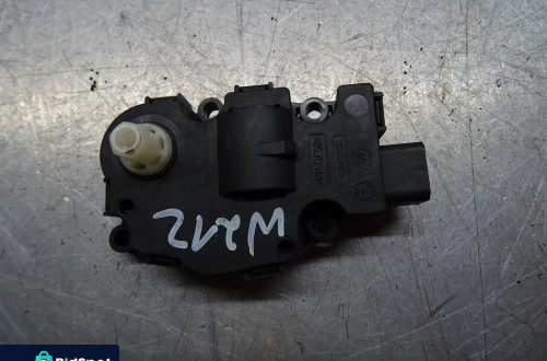 MERCEDES W212 LIFT 09-16 2.2CDI SEDAN SILNICZEK NAGRZEWNICY EFB490
