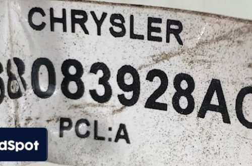 U4 DODGE CHALLENGER 5,7 15- RURA WLEW PALIWA 52029694AF
