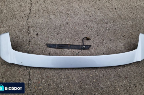 MAZDA PREMACY SPOILER KLAPY