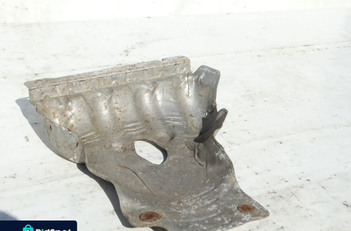 OSŁONA TERMICZNA KOLEKTORA KATALIZATORA OPEL ASTRA J INSIGNIA A 1.8 XER 55565974 F-VAT