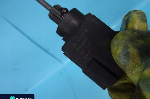 CZUJNIK ŚWIATŁA STOP STOPU VW TOUAREG 7L 2.5TDI