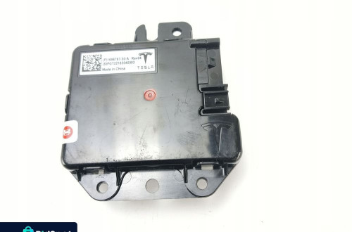 MODUŁ USB TESLA MODEL Y (2019-) 1656787-30-A