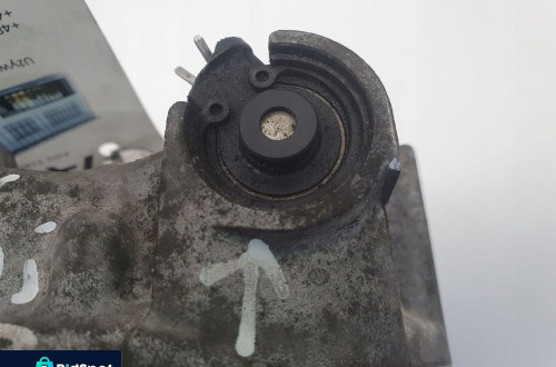 VW GOLF V 2.0 TDI SPRĘŻARKA KLIMATYZACJI 1K0820803S