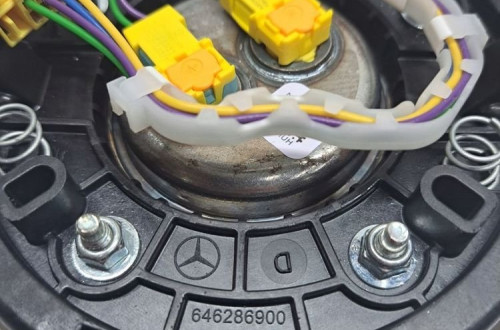 PODUSZKA PASAŻERA AIRBAG MERCEDES W206 W213 AMG