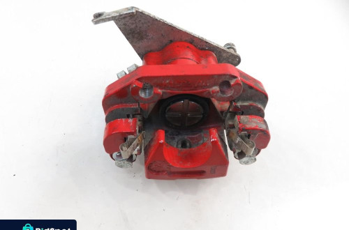 ZACISK PRAWY TYŁ MICROCAR F8C