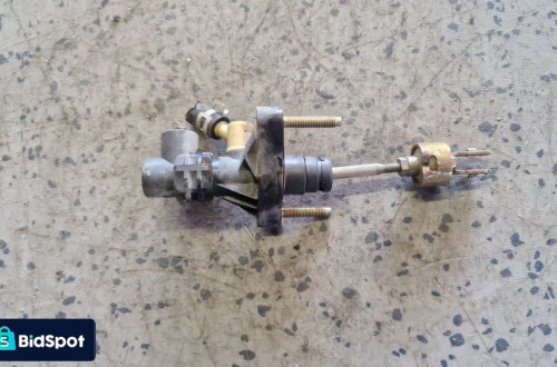 TOYOTA COROLLA E12 POMPA SPRZĘGŁA