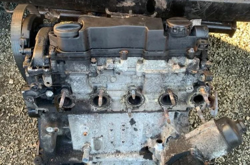PEUGEOT 3008 5008 1.6 HDI SILNIK 10JBBN USZKODZONY