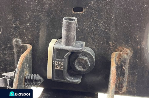 U1 DODGE RAM 1500 IV LIFT 14- PAS PRZEDNI WZMOCNIENIE CZOŁOWE CZUJNIKI