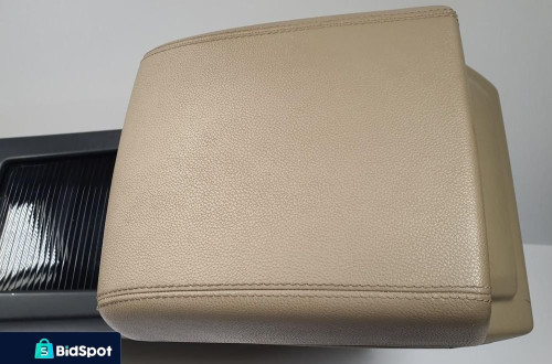 TUNEL ŚRODKOWY PODŁOKIETNIK DISCOVERY SPORT L550