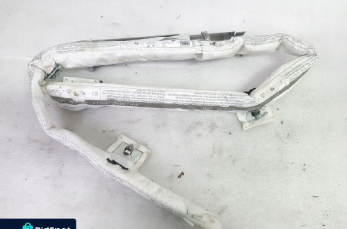 Seat Leon III kurtyna prawa 5F3880742 3 DRZWI