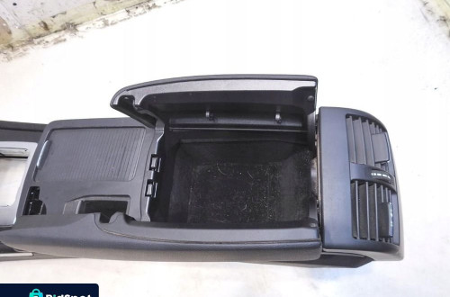 TUNEL ŚRODKOWY PODŁOKIETNIK MERCEDES W212 A2046801350