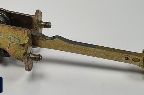 OGRANICZNIK DRZWI PRZÓD PRZEDNI SAAB 900 II