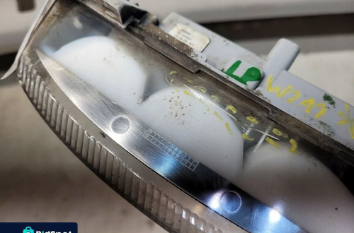 LAMPA JAZDY DZIENNEJ LED LEWA MERCEDES W212 A2049068900 606121L