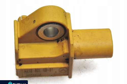 SENSOR UDERZENIOWY MERCEDES W212 A2128210351