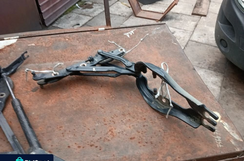 bmw e38 7 sedan zawiasy maska klapy bagaznika lewy prawy 8125173 8125174