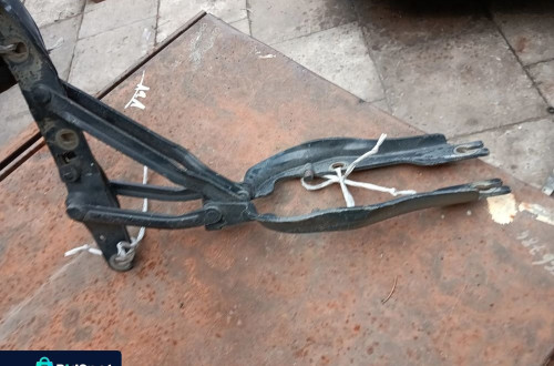 bmw e38 7 sedan zawiasy maska klapy bagaznika lewy prawy 8125173 8125174