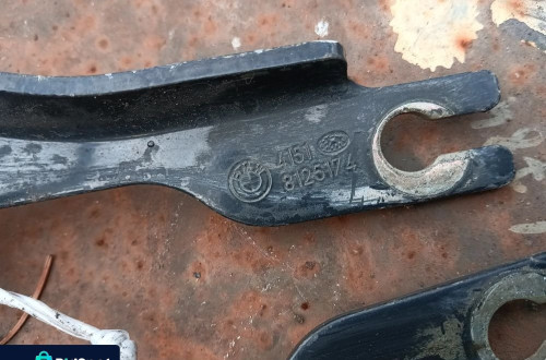 bmw e38 7 sedan zawiasy maska klapy bagaznika lewy prawy 8125173 8125174